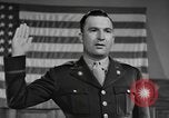 Immagine di Esercito degli Stati Uniti reclute United States USA, 1944, secondo 61 filmato di repertorio 65675076754