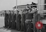 Immagine di Esercito degli Stati Uniti reclute United States USA, 1944, secondo 10 filmato di repertorio 65675076755