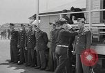 Immagine di Esercito degli Stati Uniti reclute United States USA, 1944, secondo 13 filmato di repertorio 65675076755