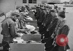 Immagine di Esercito degli Stati Uniti reclute United States USA, 1944, secondo 39 filmato di repertorio 65675076755