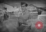 Immagine di Esercito degli Stati Uniti reclute United States USA, 1944, secondo 50 filmato di repertorio 65675076756