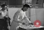 Immagine di Esercito degli Stati Uniti reclute United States USA, 1944, secondo 14 filmato di repertorio 65675076758