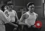 Immagine di Esercito degli Stati Uniti reclute United States USA, 1944, secondo 28 filmato di repertorio 65675076758