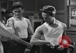 Immagine di Esercito degli Stati Uniti reclute United States USA, 1944, secondo 30 filmato di repertorio 65675076758