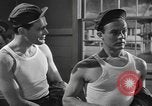 Immagine di Esercito degli Stati Uniti reclute United States USA, 1944, secondo 39 filmato di repertorio 65675076758