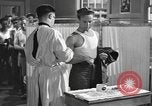 Immagine di Esercito degli Stati Uniti reclute United States USA, 1944, secondo 51 filmato di repertorio 65675076758