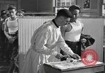 Immagine di Esercito degli Stati Uniti reclute United States USA, 1944, secondo 58 filmato di repertorio 65675076758
