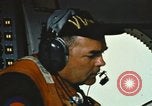 Immagine di Naval servizio meteo il comando Guam Isole Marianne, 1971, secondo 62 filmato di repertorio 65675076785