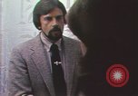 Immagine di Famiglia creazione di tornado piano di sicurezza United States USA, 1979, secondo 55 filmato di repertorio 65675076794