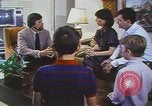 Immagine di Famiglia creazione di tornado piano di sicurezza United States USA, 1979, secondo 60 filmato di repertorio 65675076794
