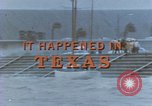 Standbild Hurricane Beulah hits South Texas Texas United States USA, 1967, aus Sekunde 28 historischem Filmmaterial Videoclip 65675076802