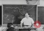 Standbild Hurrikan Warnung Service Miami Florida USA, 1947, aus Sekunde 10 historischem Filmmaterial Videoclip 65675076806