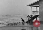 Image service d'avertissement d'ouragan Miami Florida USA, 1947, de la seconde 27 séquences d'archives historiques vidéo 65675076810