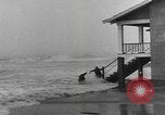 Image service d'avertissement d'ouragan Miami Florida USA, 1947, de la seconde 28 séquences d'archives historiques vidéo 65675076810