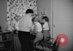 Standbild Evakuierungsübungen California United States USA, 1956, aus Sekunde 18 historischem Filmmaterial Videoclip 65675076816