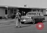 Standbild Evakuierungsübungen California United States USA, 1956, aus Sekunde 56 historischem Filmmaterial Videoclip 65675076816