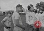 Standbild Fußball-Praxis Colorado United States USA, 1956, aus Sekunde 55 historischem Filmmaterial Videoclip 65675076819