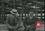 Standbild Ford Willow Run Flugzeuge Anlage Willow Run Michigan USA, 1945, aus Sekunde 1 historischem Filmmaterial Videoclip 65675076822