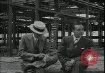 Standbild Ford Willow Run Flugzeuge Anlage Willow Run Michigan USA, 1945, aus Sekunde 5 historischem Filmmaterial Videoclip 65675076822