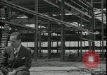 Standbild Ford Willow Run Flugzeuge Anlage Willow Run Michigan USA, 1945, aus Sekunde 13 historischem Filmmaterial Videoclip 65675076822