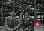 Standbild Ford Willow Run Flugzeuge Anlage Willow Run Michigan USA, 1945, aus Sekunde 17 historischem Filmmaterial Videoclip 65675076822