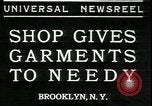 Standbild Mays Kleidungsstücke für Bedürftige Brooklyn New York City USA, 1934, aus Sekunde 1 historischem Filmmaterial Videoclip 65675076824