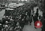 Standbild Mays Kleidungsstücke für Bedürftige Brooklyn New York City USA, 1934, aus Sekunde 8 historischem Filmmaterial Videoclip 65675076824