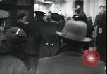 Standbild Mays Kleidungsstücke für Bedürftige Brooklyn New York City USA, 1934, aus Sekunde 21 historischem Filmmaterial Videoclip 65675076824