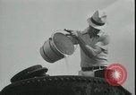 Image 'eau pour faire face à la sécheresse Louisburg Kansas USA, 1936, de la seconde 14 séquences d'archives historiques vidéo 65675076829