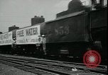 Image 'eau pour faire face à la sécheresse Louisburg Kansas USA, 1936, de la seconde 19 séquences d'archives historiques vidéo 65675076829
