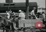 Image 'eau pour faire face à la sécheresse Louisburg Kansas USA, 1936, de la seconde 23 séquences d'archives historiques vidéo 65675076829