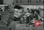 Immagine di Shanty village cancellata dalla polizia New York United States USA, 1933, secondo 22 filmato di repertorio 65675076833