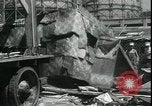 Immagine di Shanty village cancellata dalla polizia New York United States USA, 1933, secondo 26 filmato di repertorio 65675076833