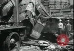 Immagine di Shanty village cancellata dalla polizia New York United States USA, 1933, secondo 28 filmato di repertorio 65675076833