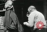 Immagine di Shanty village cancellata dalla polizia New York United States USA, 1933, secondo 32 filmato di repertorio 65675076833