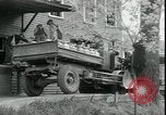 Standbild Milchbauern protestieren gegen Preise und dump Milch Mukwonago Wisconsin USA, 1933, aus Sekunde 14 historischem Filmmaterial Videoclip 65675076834