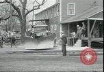 Standbild Milchbauern protestieren gegen Preise und dump Milch Mukwonago Wisconsin USA, 1933, aus Sekunde 18 historischem Filmmaterial Videoclip 65675076834