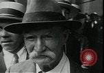 Standbild Arbeitslose gelten für Aufträge in der Großen Depression New York City USA, 1930, aus Sekunde 24 historischem Filmmaterial Videoclip 65675076850