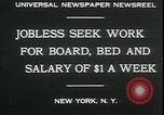 Immagine di I disoccupati nella grande depressione in cerca di lavoro New York City USA, 1930, secondo 5 filmato di repertorio 65675076851
