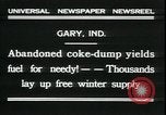 Immagine di Il popolo americano per il recupero carburante nella grande depressione Gary Indiana USA, 1931, secondo 4 filmato di repertorio 65675076859