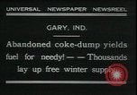 Immagine di Il popolo americano per il recupero carburante nella grande depressione Gary Indiana USA, 1931, secondo 8 filmato di repertorio 65675076859
