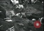 Immagine di Il popolo americano per il recupero carburante nella grande depressione Gary Indiana USA, 1931, secondo 16 filmato di repertorio 65675076859