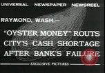 Image 'urgence imprimé de l'argent après faillite de banque en Grande dépression Raymond Washington USA, 1932, de la seconde 10 séquences d'archives historiques vidéo 65675076861