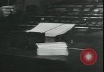 Image 'urgence imprimé de l'argent après faillite de banque en Grande dépression Raymond Washington USA, 1932, de la seconde 22 séquences d'archives historiques vidéo 65675076861