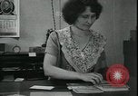 Image 'urgence imprimé de l'argent après faillite de banque en Grande dépression Raymond Washington USA, 1932, de la seconde 28 séquences d'archives historiques vidéo 65675076861