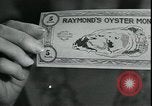 Image 'urgence imprimé de l'argent après faillite de banque en Grande dépression Raymond Washington USA, 1932, de la seconde 33 séquences d'archives historiques vidéo 65675076861