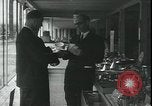 Image 'urgence imprimé de l'argent après faillite de banque en Grande dépression Raymond Washington USA, 1932, de la seconde 50 séquences d'archives historiques vidéo 65675076861