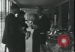 Image 'urgence imprimé de l'argent après faillite de banque en Grande dépression Raymond Washington USA, 1932, de la seconde 51 séquences d'archives historiques vidéo 65675076861