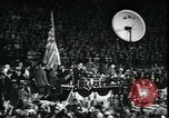 Image Franklin Delano Roosevelt avec petit-enfant et à la convention Chicago Illinois USA, 1932, de la seconde 14 séquences d'archives historiques vidéo 65675076864