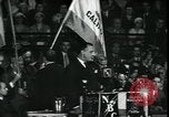 Image Franklin Delano Roosevelt avec petit-enfant et à la convention Chicago Illinois USA, 1932, de la seconde 37 séquences d'archives historiques vidéo 65675076864